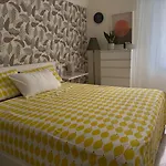 Casa Dell Oca Chiaia Διαμέρισμα *